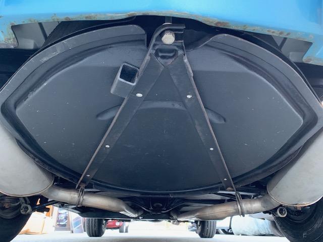 シボレーコルベット スティングレー コンバーチブル エンジンナンバーズマッチ 327Ci ブラックハードトップ ホワイトソフトトップ パワーグライドAT パワーステアリング マスターバック タンデムブレーキマスター 電動ファン 社外オイルクーラー(76枚目)