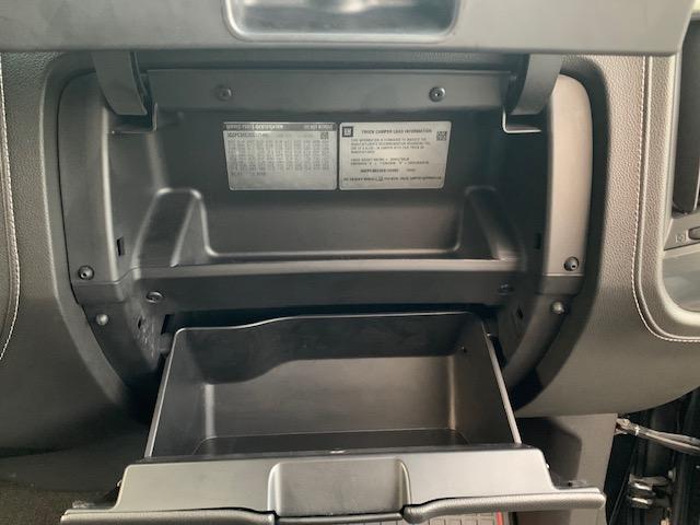 シボレーシルバラード １５００　ＬＴＺ　２ＷＤ　クルーキャブ　スタンダードＢＯＸ　自社直輸入　新車並行車　ワンオーナー　ＬＴＺプラスパッケージ　ハードトノカバー　ベッドライナー　フロントベンチシート　エンジンスターター　フロント＆サイド＆バックカメラ　Ｆ＆Ｒパーキングセンサー（42枚目）