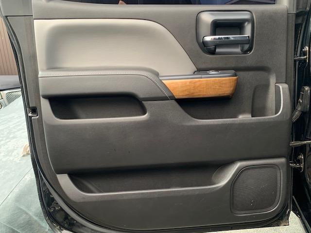 シボレーシルバラード １５００　ＬＴＺ　２ＷＤ　クルーキャブ　スタンダードＢＯＸ　自社直輸入　新車並行車　ワンオーナー　ＬＴＺプラスパッケージ　ハードトノカバー　ベッドライナー　フロントベンチシート　エンジンスターター　フロント＆サイド＆バックカメラ　Ｆ＆Ｒパーキングセンサー（46枚目）