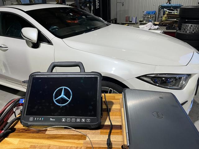 Cクラスステーションワゴン C200ブルーエフィシェンシーワゴンアバンG(3枚目)