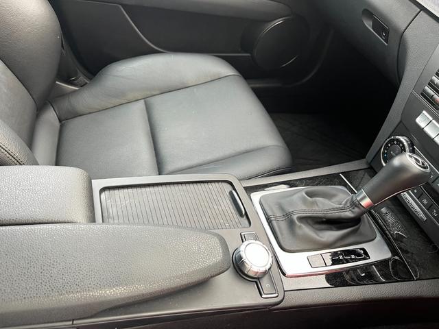 Cクラスステーションワゴン C200ブルーエフィシェンシーワゴンアバンG(41枚目)