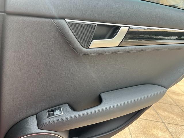 Cクラスステーションワゴン C200ブルーエフィシェンシーワゴンアバンG(56枚目)