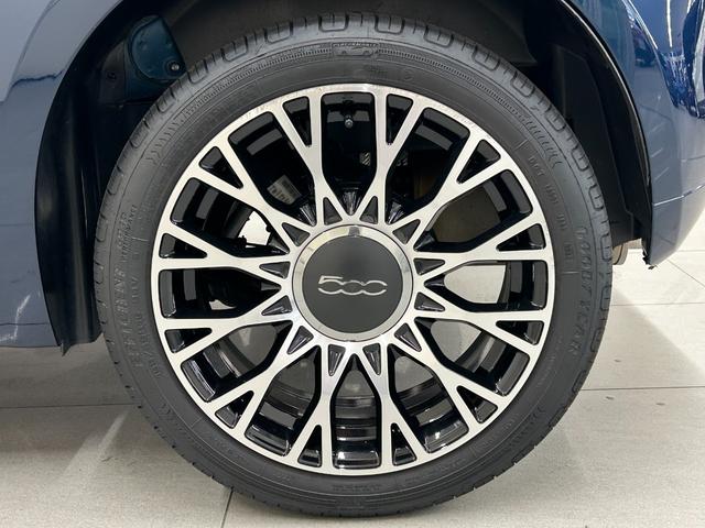 500 グランデ ブル ・認定中古車保証1年・全国限定250台・純正フロアマット・純正ETC・純正前後ドライブレコーダー・純正レザーシフトノブ・社外LEDヘッドライト・ドルフィンアンテナ・クルーズコントロール(16枚目)