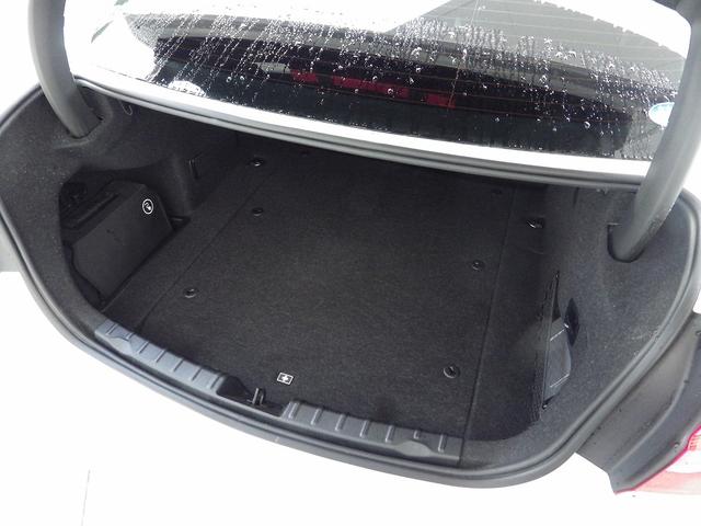 330e Mスポーツアイパフォーマンス 純正ナビ ACC 18インチAW Bカメ PDC ブルトゥース接続 ETC CD DVD再生可 電動シート(11枚目)