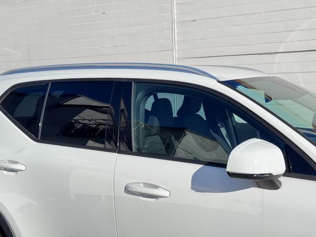 XC40 B4 モメンタム 純正HDDナビ 地デジTV LEDヘッドライト 360°カメラ パワーテールゲート 運転席パワーシート 純正18インチAW ETC AppleCarPlay AndroidAuto(19枚目)