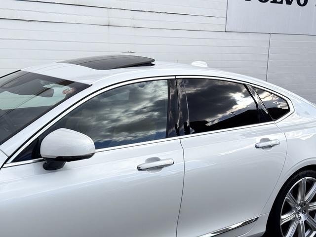 S90 T6 AWD インスクリプション ポールスター・ソフトウェア 純正HDDナビ 地デジTV 電動サンルーフ Bowers&Wilkinsプレミアムサウンド シート&ステアリングヒーター ベンチレーション マッサージ機能 純正20AW(18枚目)