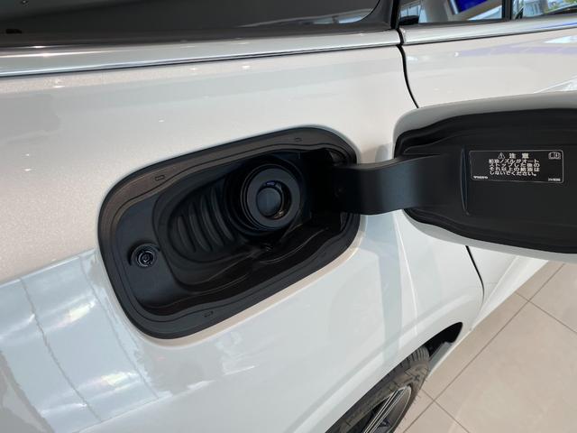 B5 インスクリプション 認定中古車 ワンオーナー 48V MHV クリスタルホワイト/アンバーレザー クライメートPKG harman/kardonプレミアムサウンド 純正OP19AW パワーテールゲート(27枚目)