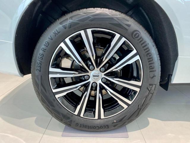 純正１９インチアルミホイール 16