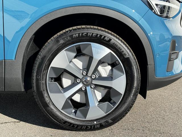 ＸＣ４０ アルティメット　Ｂ４　ＡＷＤ　認定中古車　Ｇｏｏｇｌｅナビ　チャコールレザー　ハーマンカードンプレミアムサウンド　クリスタルシフトノブ　シート＆ステアリングヒーター　パワーテールゲート　ＬＥＤヘッドライト（24枚目）