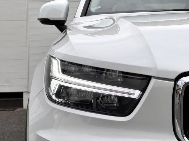 ＸＣ４０ Ｂ４　ＡＷＤ　インスクリプション　純正ＨＤＤナビ　地デジｔｖ　電動パノラマサンルーフ　ｈａｒｍａｎ／ｋａｒｄｏｎプレミアムサウンド　シート＆ステアリングヒーター　パワーテールゲート　パワーシート　３６０°カメラ　純正１９ＡＷ　ＥＴＣ（15枚目）