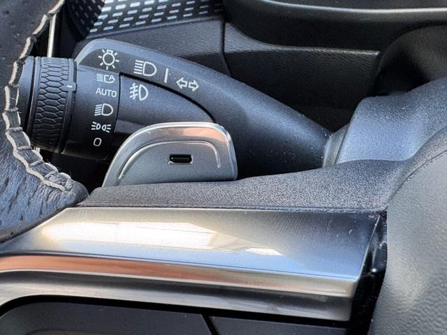 ＸＣ４０ Ｔ４　ＡＷＤ　Ｒデザイン　純正ＨＤＤ　地デジＴＶ　Ｒデザイン専用装備　Ｒデザイン専用Ｌａｖａオレンジ内装　パワーシート　パワーテールゲート　プレミアムサウンド　Ａｐｐｌｅ　Ｃａｒｐｌａｙ　Ａｎｄｒｏｉｄ　Ａｕｔｏ　純正１９ＡＷ（41枚目）