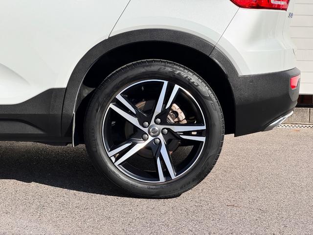 ＸＣ４０ Ｔ４　ＡＷＤ　Ｒデザイン　純正ＨＤＤ　地デジＴＶ　Ｒデザイン専用装備　Ｒデザイン専用Ｌａｖａオレンジ内装　パワーシート　パワーテールゲート　プレミアムサウンド　Ａｐｐｌｅ　Ｃａｒｐｌａｙ　Ａｎｄｒｏｉｄ　Ａｕｔｏ　純正１９ＡＷ（53枚目）