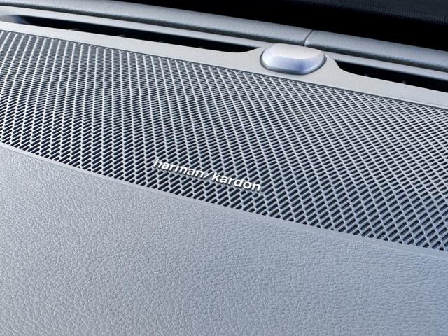 XC90 アルティメット B6 AWD Googleナビ 電動パノラマサンルーフ harman/kardonプレミアムサウンド シート&ステアリングヒーター ベンチレーション マッサージ機能 パワーテールゲート パワーシート 純正19AW(11枚目)