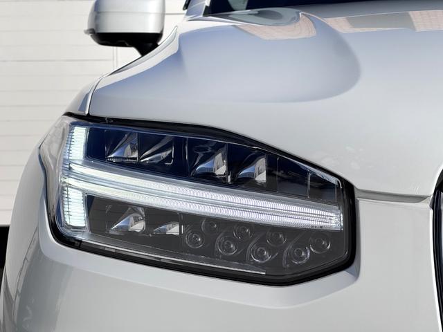 XC90 アルティメット B6 AWD Googleナビ 電動パノラマサンルーフ harman/kardonプレミアムサウンド シート&ステアリングヒーター ベンチレーション マッサージ機能 パワーテールゲート パワーシート 純正19AW(19枚目)