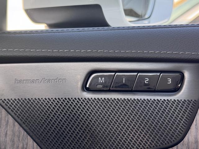 XC90 アルティメット B6 AWD Googleナビ 電動パノラマサンルーフ harman/kardonプレミアムサウンド シート&ステアリングヒーター ベンチレーション マッサージ機能 パワーテールゲート パワーシート 純正19AW(34枚目)