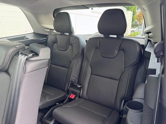 XC90 アルティメット B6 AWD Googleナビ 電動パノラマサンルーフ harman/kardonプレミアムサウンド シート&ステアリングヒーター ベンチレーション マッサージ機能 パワーテールゲート パワーシート 純正19AW(39枚目)