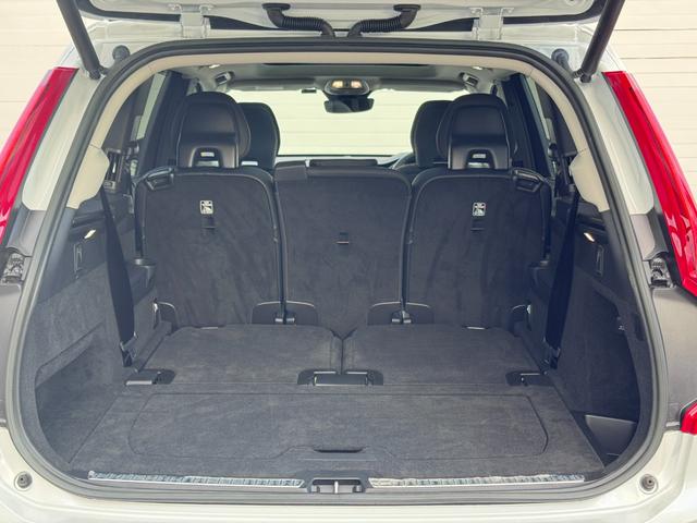 XC90 アルティメット B6 AWD Googleナビ 電動パノラマサンルーフ harman/kardonプレミアムサウンド シート&ステアリングヒーター ベンチレーション マッサージ機能 パワーテールゲート パワーシート 純正19AW(40枚目)