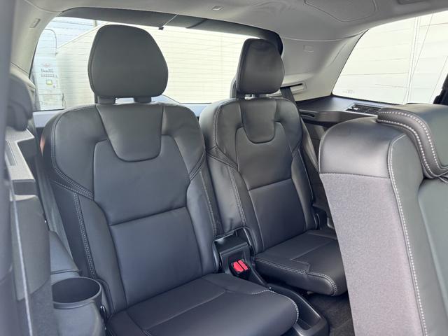XC90 アルティメット B6 AWD Googleナビ 電動パノラマサンルーフ harman/kardonプレミアムサウンド シート&ステアリングヒーター ベンチレーション マッサージ機能 パワーテールゲート パワーシート 純正19AW(43枚目)