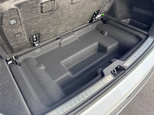 XC90 アルティメット B6 AWD Googleナビ 電動パノラマサンルーフ harman/kardonプレミアムサウンド シート&ステアリングヒーター ベンチレーション マッサージ機能 パワーテールゲート パワーシート 純正19AW(58枚目)
