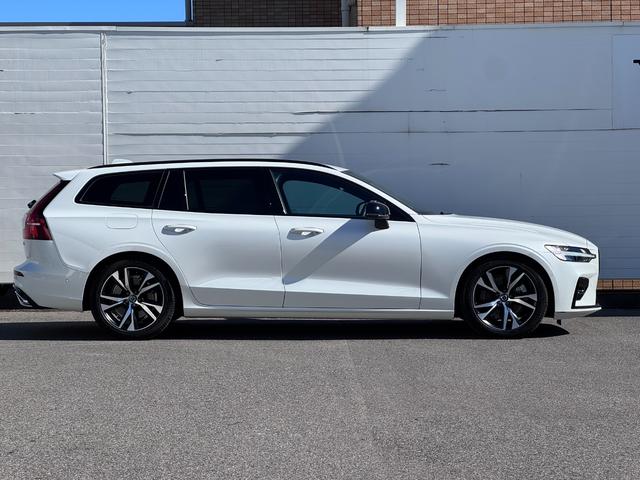 V60 B5 Rデザイン 純正HDDナビ 地デジTV harman/kardonプレミアムサウンド クライメート・パッケージ シート&ステアリングヒーター パワーテールゲートパワーシート 純正18インチAW ETC(13枚目)