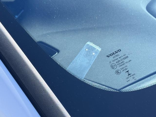 V60 B5 Rデザイン 純正HDDナビ 地デジTV harman/kardonプレミアムサウンド クライメート・パッケージ シート&ステアリングヒーター パワーテールゲートパワーシート 純正18インチAW ETC(62枚目)