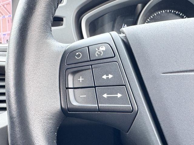 Ｖ４０ Ｄ４　ナビエディション　禁煙車　特別仕様車　純正ＨＤＤナビ　インテリセーフ　ＬＥＤヘッドライト　バックカメラ　スマートキー　Ｂｌｕｅｔｏｏｔｈ　ＥＴＣ　純正１６インチＡＷ（26枚目）