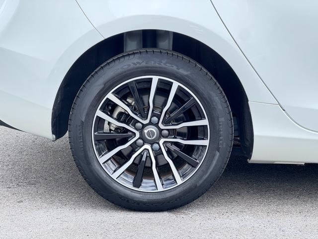 Ｖ４０ Ｄ４　ナビエディション　禁煙車　特別仕様車　純正ＨＤＤナビ　インテリセーフ　ＬＥＤヘッドライト　バックカメラ　スマートキー　Ｂｌｕｅｔｏｏｔｈ　ＥＴＣ　純正１６インチＡＷ（42枚目）