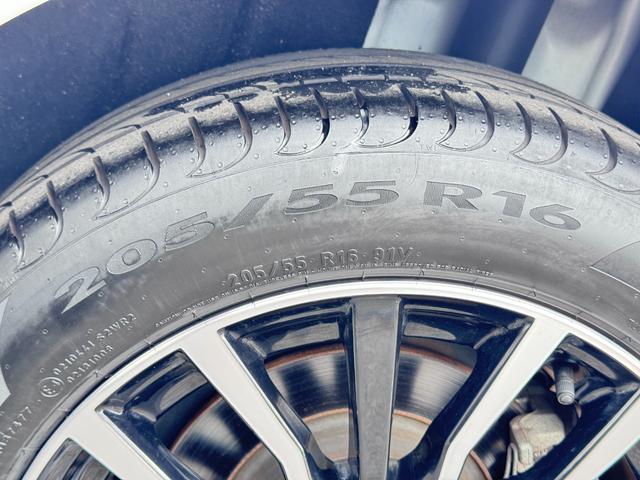 Ｖ４０ Ｄ４　ナビエディション　禁煙車　特別仕様車　純正ＨＤＤナビ　インテリセーフ　ＬＥＤヘッドライト　バックカメラ　スマートキー　Ｂｌｕｅｔｏｏｔｈ　ＥＴＣ　純正１６インチＡＷ（44枚目）