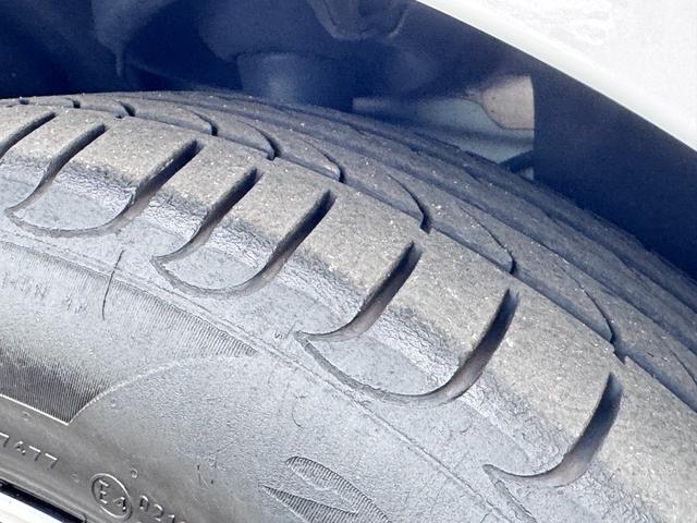 Ｖ４０ Ｄ４　ナビエディション　禁煙車　特別仕様車　純正ＨＤＤナビ　インテリセーフ　ＬＥＤヘッドライト　バックカメラ　スマートキー　Ｂｌｕｅｔｏｏｔｈ　ＥＴＣ　純正１６インチＡＷ（48枚目）