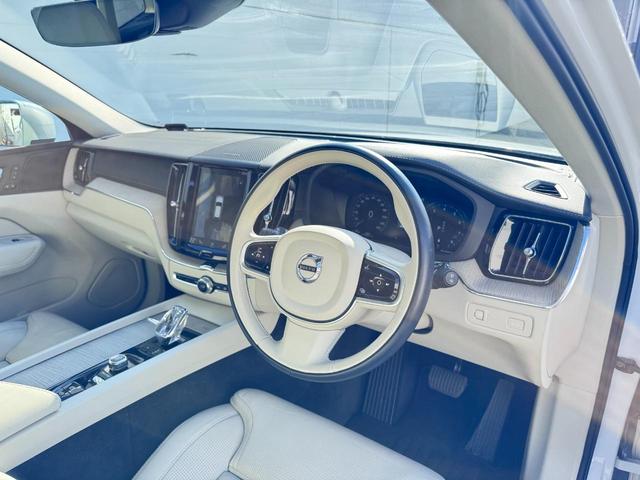 ＸＣ６０ Ｂ５　ＡＷＤ　インスクリプション　電動パノラマサンルーフ　ｈａｒｍａｎ／ｋａｒｄｏｎプレミアムサウンド　純正ＨＤＤナビ　地デジＴＶ　シート＆ステアリングヒーター　ベンチレーション　マッサージ機能　パワーシート　パワーテールゲート（33枚目）