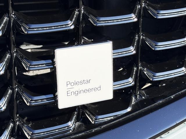 Ｖ６０ リチャージ　ポールスターエンジニアード　１５０台限定車　ポールスター最終モデル　Ｂｏｗｅｒｓ　＆　Ｗｉｌｋｉｎｓ　電動パノラマサンルーフ　Ｇｏｏｇｌｅナビ　ポールスター専用装備　エアスト社外２０インチＡＷ　ポールスターモード　ＥＴＣ（15枚目）