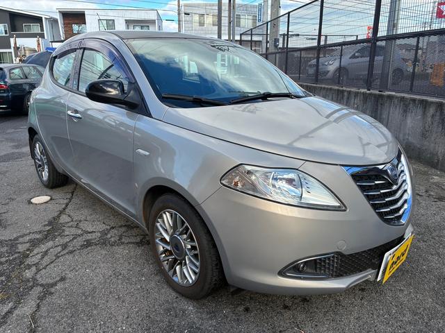 イプシロン ベースグレード（6枚目）