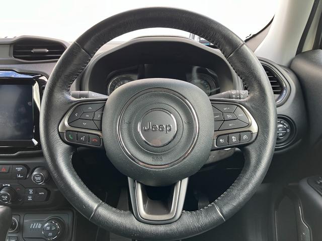 ジープ・レネゲード４ｘｅ リミテッド　４ｘｅ　認定中古車保証　整備付き　純正ナビ　ＬＥＤヘッドライト　純正アルミホイール　バックカメラ　ＰＨＥＶ　充電ケーブル付（30枚目）