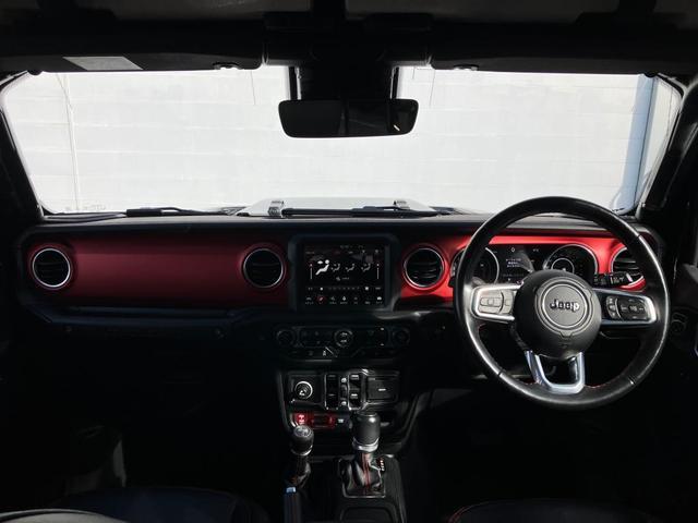 ���r�R����p�̃f�U�C���ƂȂ�܂��B