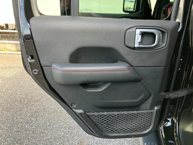 �����A�h�A����