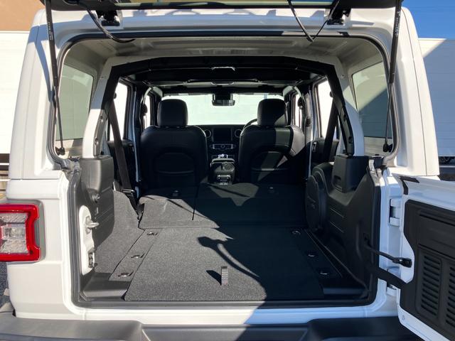 �V�[�g�A�����W�ɂăX�y�[�X�̊g����\�ł��B