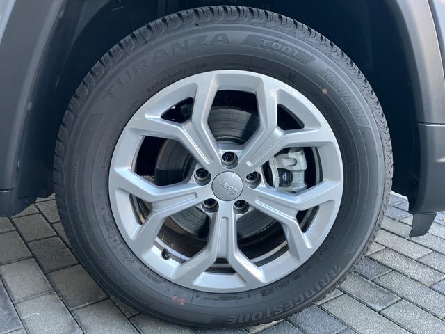 ジープ・コンパス ロンジチュード　新車保証継承　整備付　純正ナビゲーションシステム　バックカメラ　アダプティブクルーズコントロール　ＡｐｐｌｅＣａｒｐｌａｙ　レーンキープアシスト　ＬＥＤヘッドライト（10枚目）