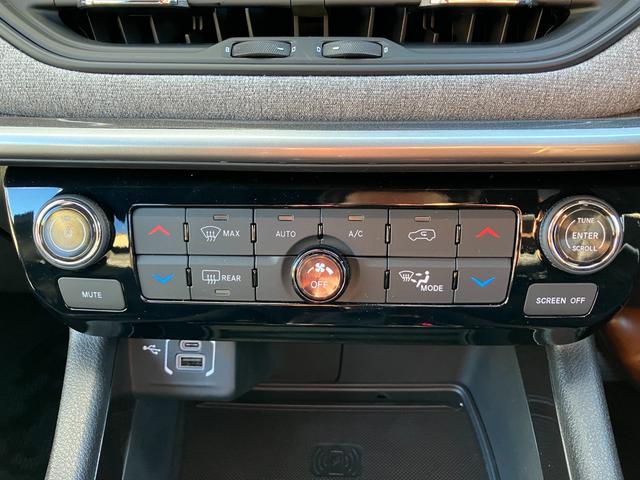 ジープ・コンパス ロンジチュード　新車保証継承　整備付　純正ナビゲーションシステム　バックカメラ　アダプティブクルーズコントロール　ＡｐｐｌｅＣａｒｐｌａｙ　レーンキープアシスト　ＬＥＤヘッドライト（29枚目）