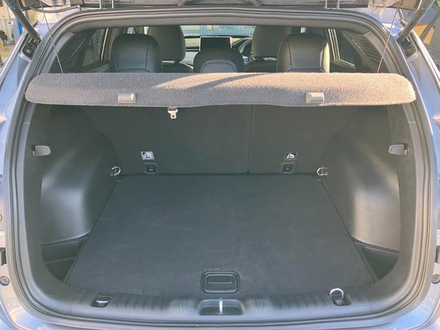 ジープ・コンパス ロンジチュード　新車保証継承　整備付　純正ナビゲーションシステム　バックカメラ　アダプティブクルーズコントロール　ＡｐｐｌｅＣａｒｐｌａｙ　レーンキープアシスト　ＬＥＤヘッドライト（32枚目）