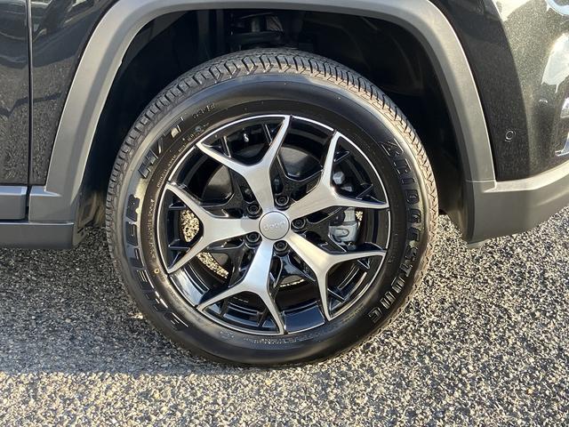 �i���������S���菃���A���~�z�C�[���B