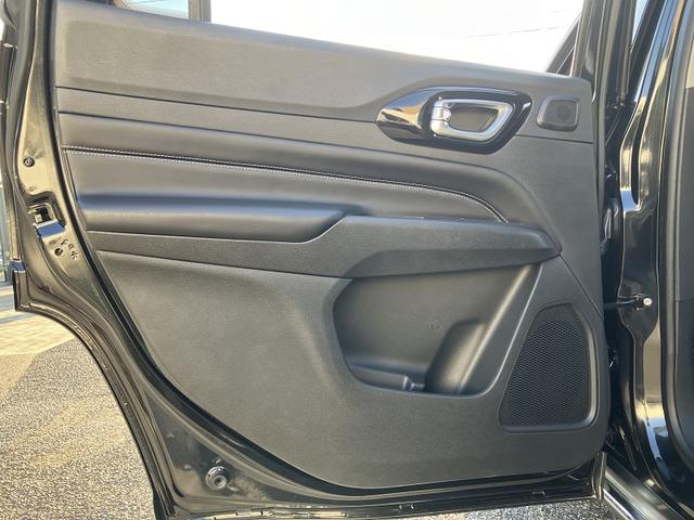 �������A�h�A�����B