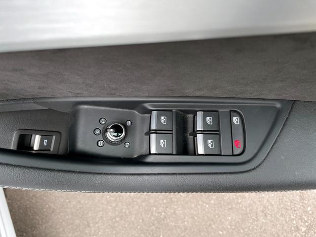 Ａ４アバント ３５ＴＤＩ　Ｓライン　ワンオーナー／正規認定中古車／タイヤ４本新品／マトリクスＬＥＤ／ＡＣＣ／ＴＶチューナー／電動パワーシート／運転席シートメモリー／Ｓ　ｌｉｎｅ　ＰＬＵＳ　ＰＫＧ／サラウンドビューカメラ／（37枚目）