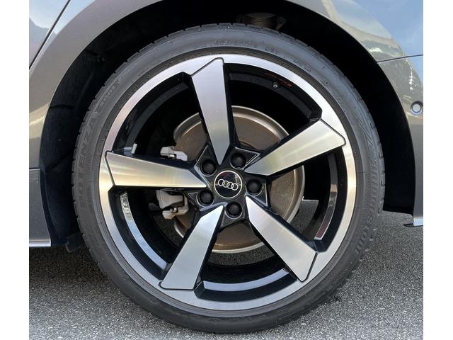 Ａ５スポーツバック ３５ＴＤＩ　Ｓライン　ワンオーナー　Ａｕｄｉｓｐｏｒｔ１９インチホイール　ブラックスタイリングパッケージサラウンドビューカメラ　追尾式クルーズコントロール（7枚目）