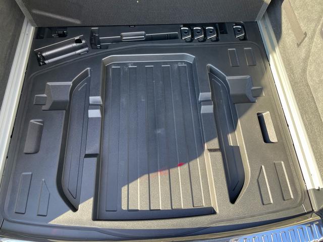 Ａ６アバント ４０ＴＤＩクワトロ　スポーツ　ワンオーナー／ＨＤマトリクスＬＥＤヘッドライト／アシスタンスパッケージ（17枚目）