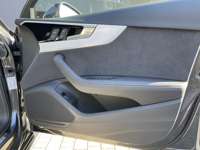 Ａ４ ４０ＴＤＩクワトロ　Ｓライン　元デモカー　ブラックスタイリングパッケージ　Ａｕｄｉｓｐｏｒｔ１９インチホイール　マトリクスＬＥＤヘッドライト　アダプティブクルーズコントロール（9枚目）