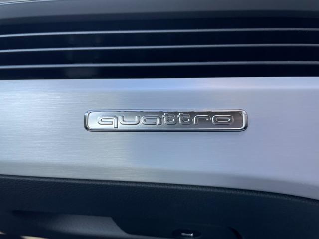 Ａ４ ４０ＴＤＩクワトロ　Ｓライン　元デモカー　ブラックスタイリングパッケージ　Ａｕｄｉｓｐｏｒｔ１９インチホイール　マトリクスＬＥＤヘッドライト　アダプティブクルーズコントロール（26枚目）