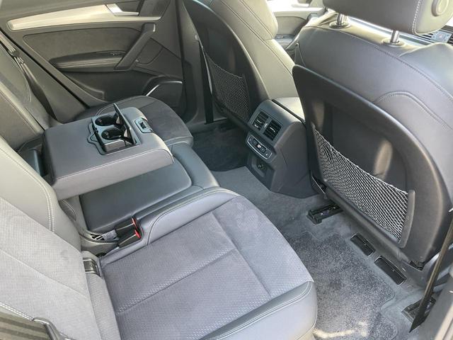 Ｑ５ ４０ＴＤＩクワトロ　Ｓライン　ワンオーナー　ブラックスタイリングパッケージ　Ａｕｄｉｓｐｏｒｔ２０インチホイール　マトリクスＬＥＤヘッドライト　アダプティブクルーズコントロール（17枚目）