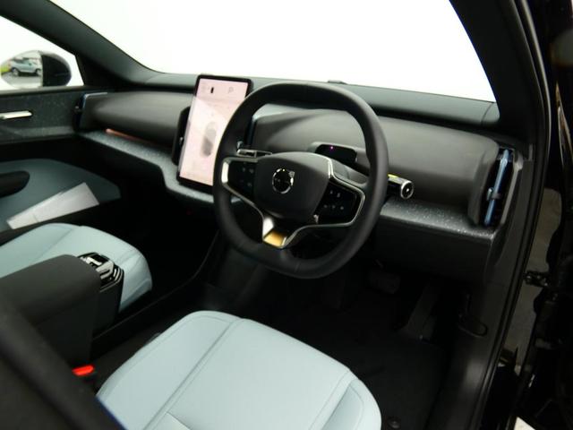 ＥＸ３０ 　Ｕｌｔｒａ　Ｓｉｎｇｌｅ　Ｍｏｔｏｒ　Ｅｘｔｅｎｄｅｄ　Ｒａ　パノラマ・ガラスルーフ　　２０インチＡＷ　ｈａｒｍａｎ／ｋａｒｄｏｎ　フロントシートヒーター／ステアリングヒーター　３６０度ビューカメラ（11枚目）