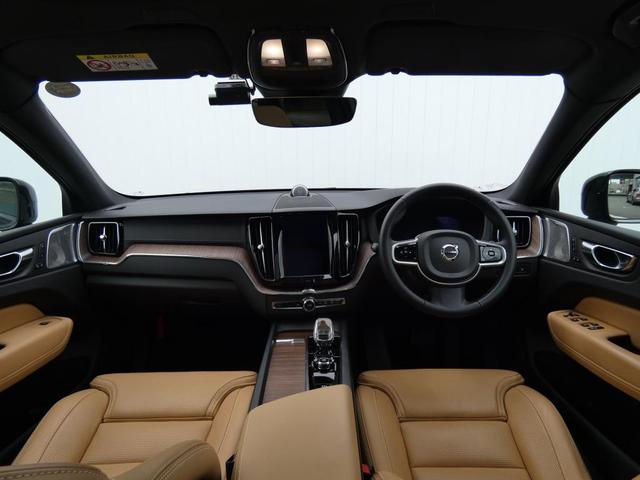 ＸＣ６０ 　Ｒｅｃｈａｒｇｅ　Ｕｌｔｉｍａｔｅ　Ｔ６　ＡＷＤ　ＰＨＥＶ　パノラマガラスルーフ　２１インチＡＷ　Ｂ＆Ｗ　ヘッドアップディスプレイ　３６０度ビューカメラ　エアサス　　フロントシートマッサージ（4枚目）