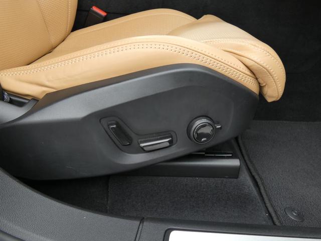 ＸＣ６０ 　Ｒｅｃｈａｒｇｅ　Ｕｌｔｉｍａｔｅ　Ｔ６　ＡＷＤ　ＰＨＥＶ　パノラマガラスルーフ　２１インチＡＷ　Ｂ＆Ｗ　ヘッドアップディスプレイ　３６０度ビューカメラ　エアサス　　フロントシートマッサージ（16枚目）